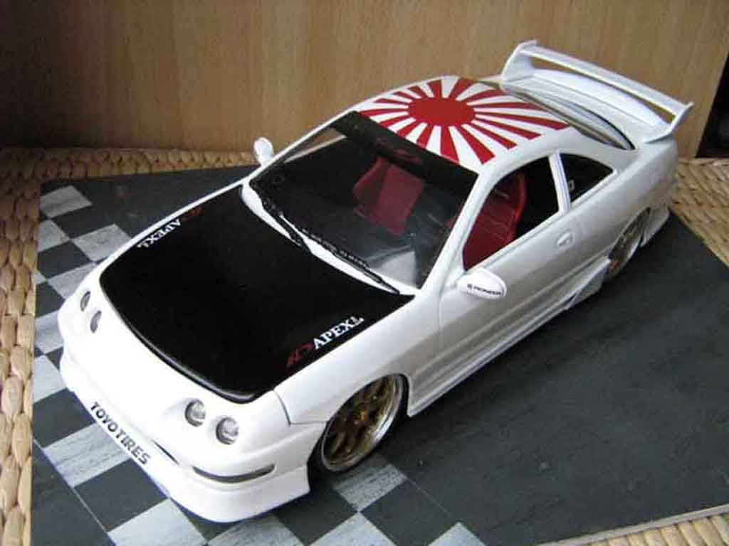 Honda Integra Type R jdm wit 1/18 Hot Wheels