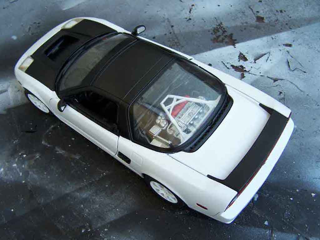 Honda NSX Base type r wit 1/18 Motormax