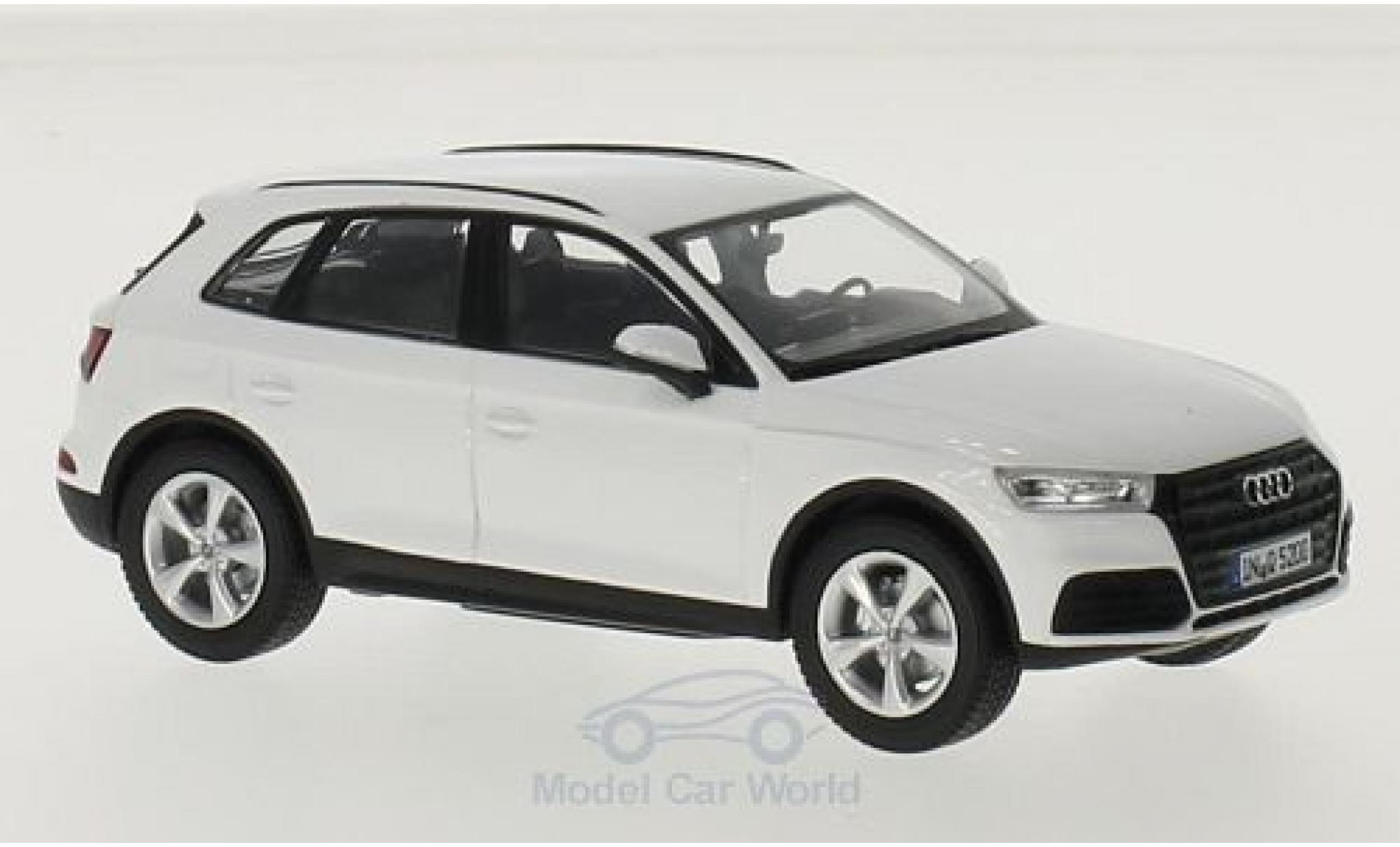 Audi Q5 1/43 iScale wit 2016 modelauto