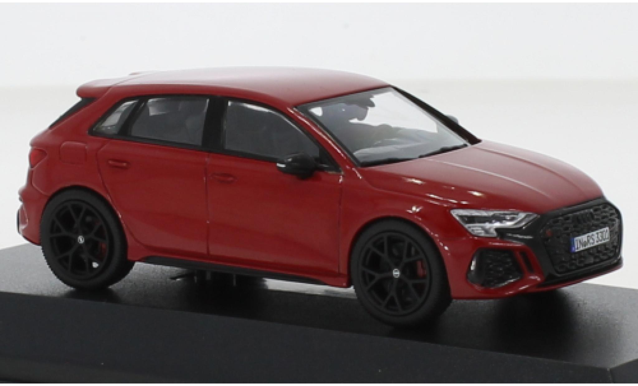 Audi RS3 1/43 iScale Sportback rood fonc&eacute; 2022 modelauto