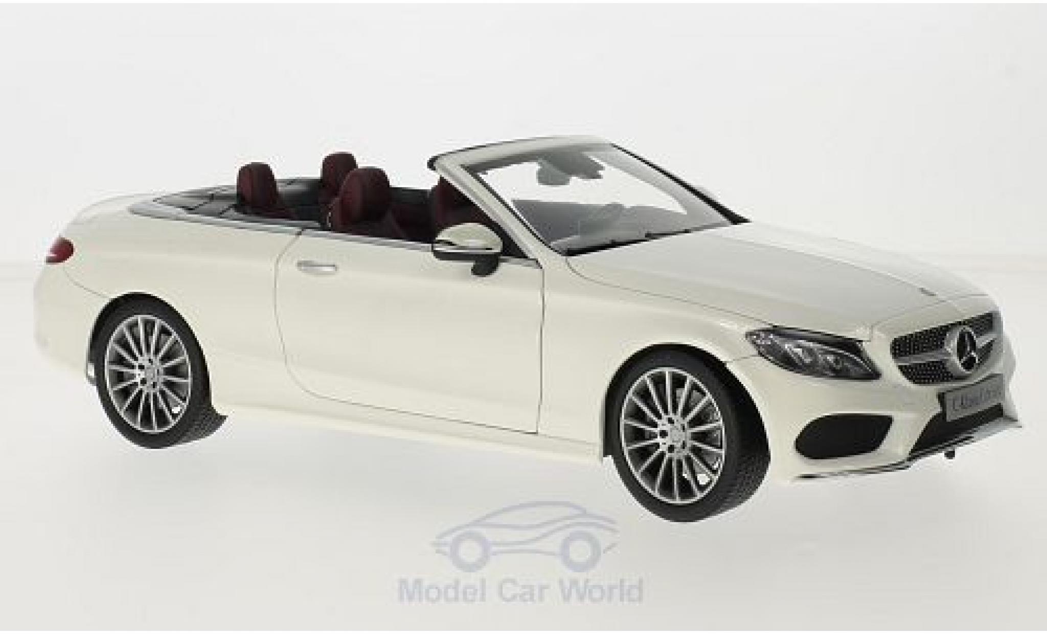 Mercedes Classe C 1/18 iScale (A205) Cabriolet wit/rood Softtop liegt Bei modelauto
