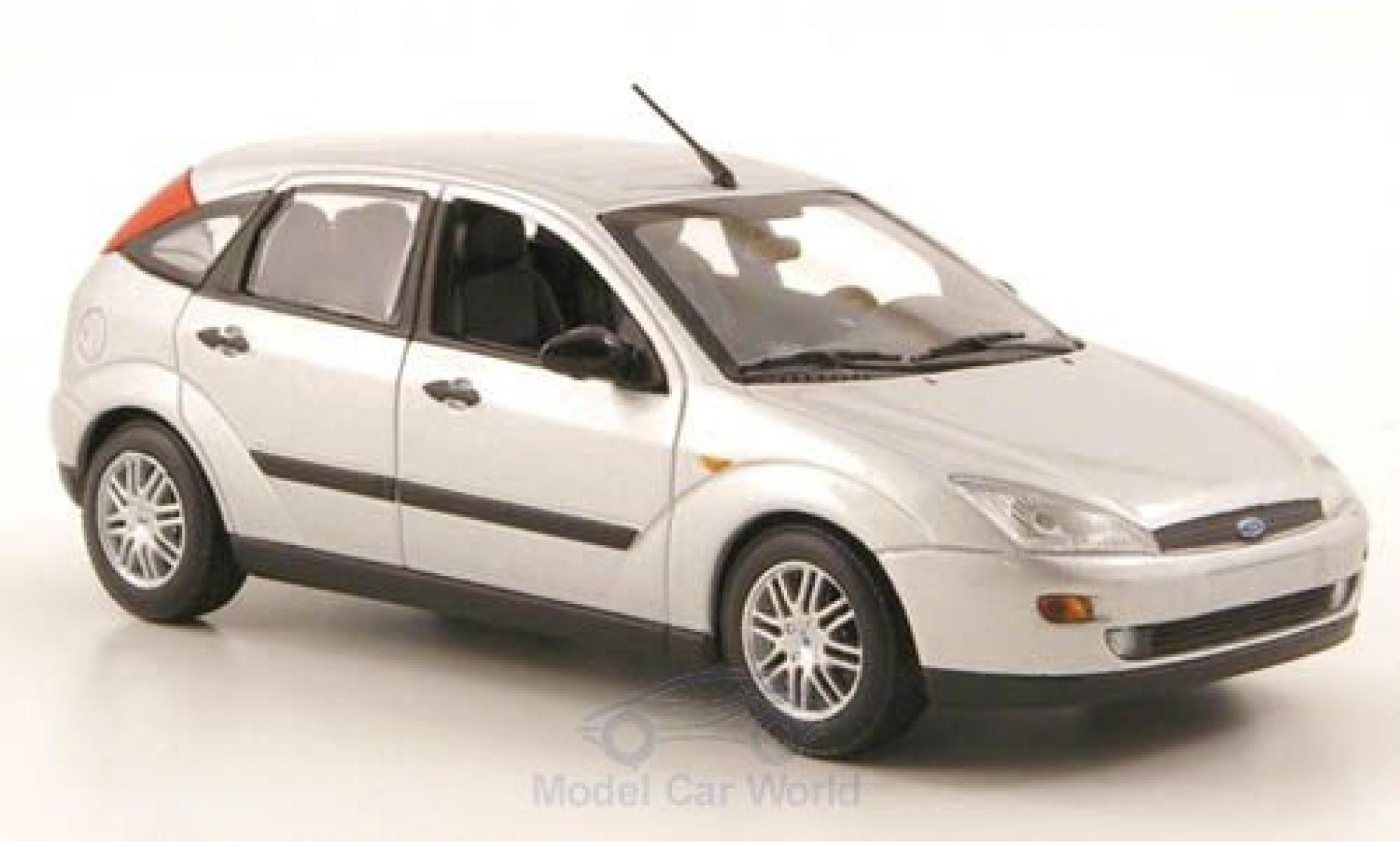 Ford Focus 1/43 Minichamps MkI grijs 1998 modelauto
