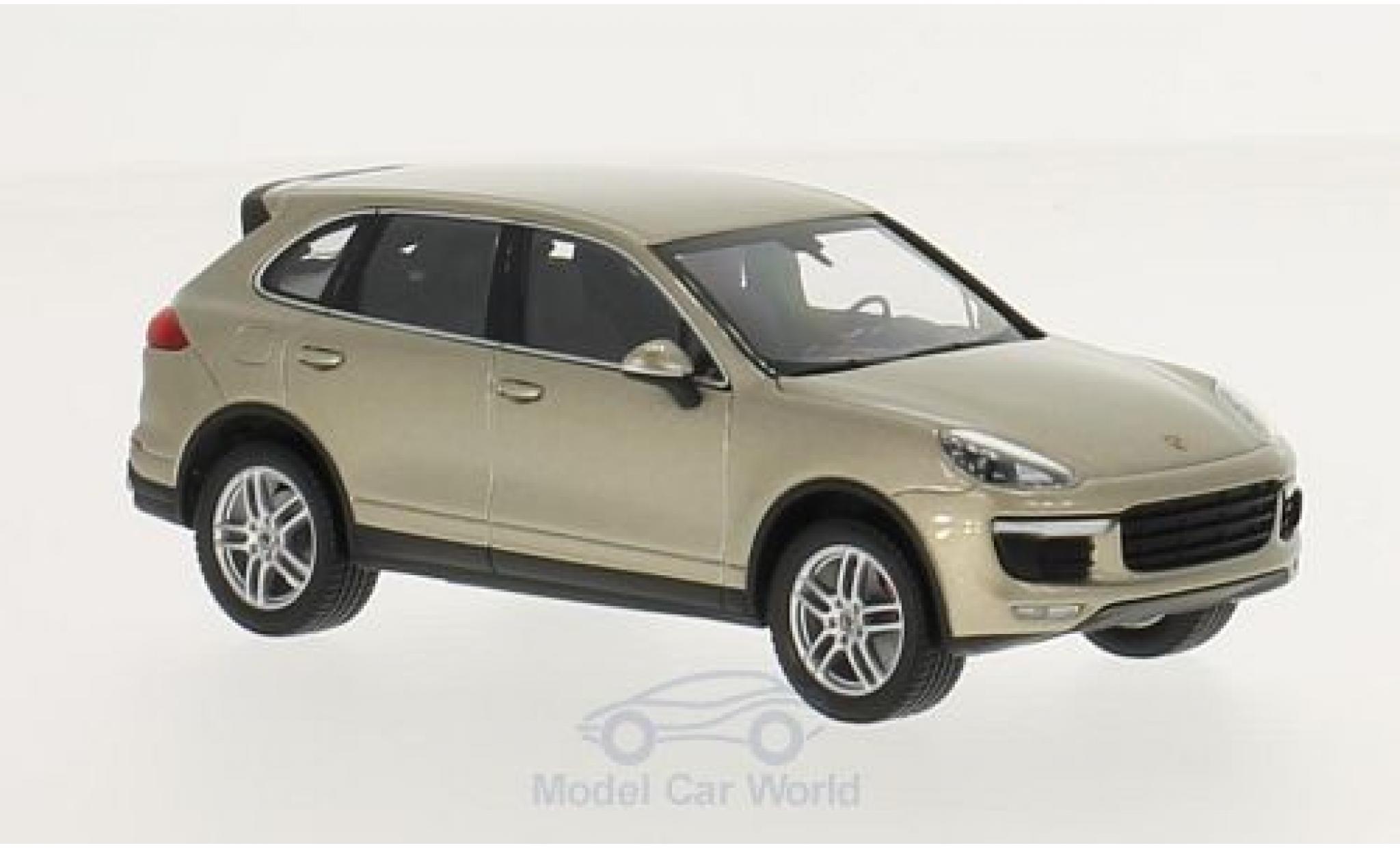 Porsche Cayenne Turbo 1/43 Minichamps Turbo metallic beige 2014 modelauto