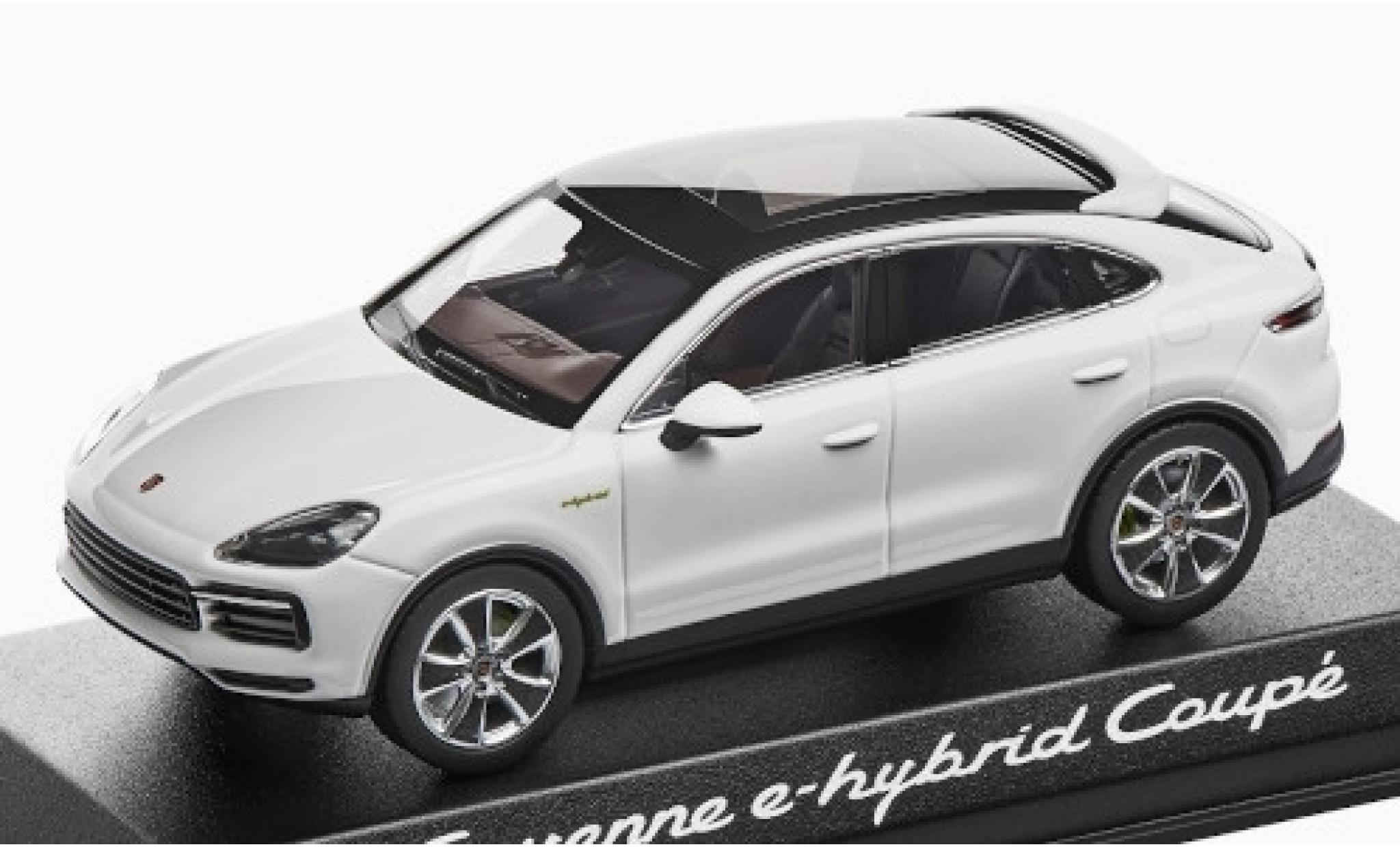 Porsche Cayenne e-hybrid 1/43 Norev e-hybrid Coupe wit 2019 modelauto