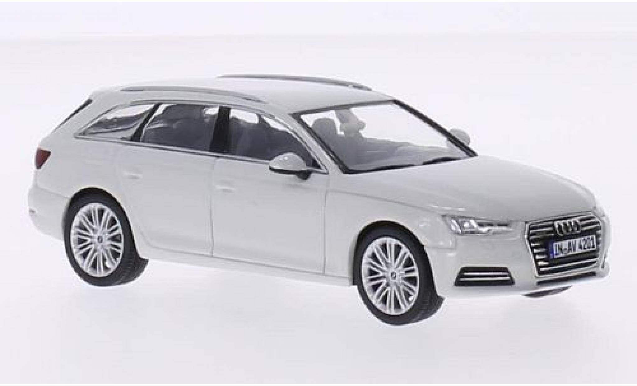 Audi A4 1/43 Spark Avant wit 2015 modelauto