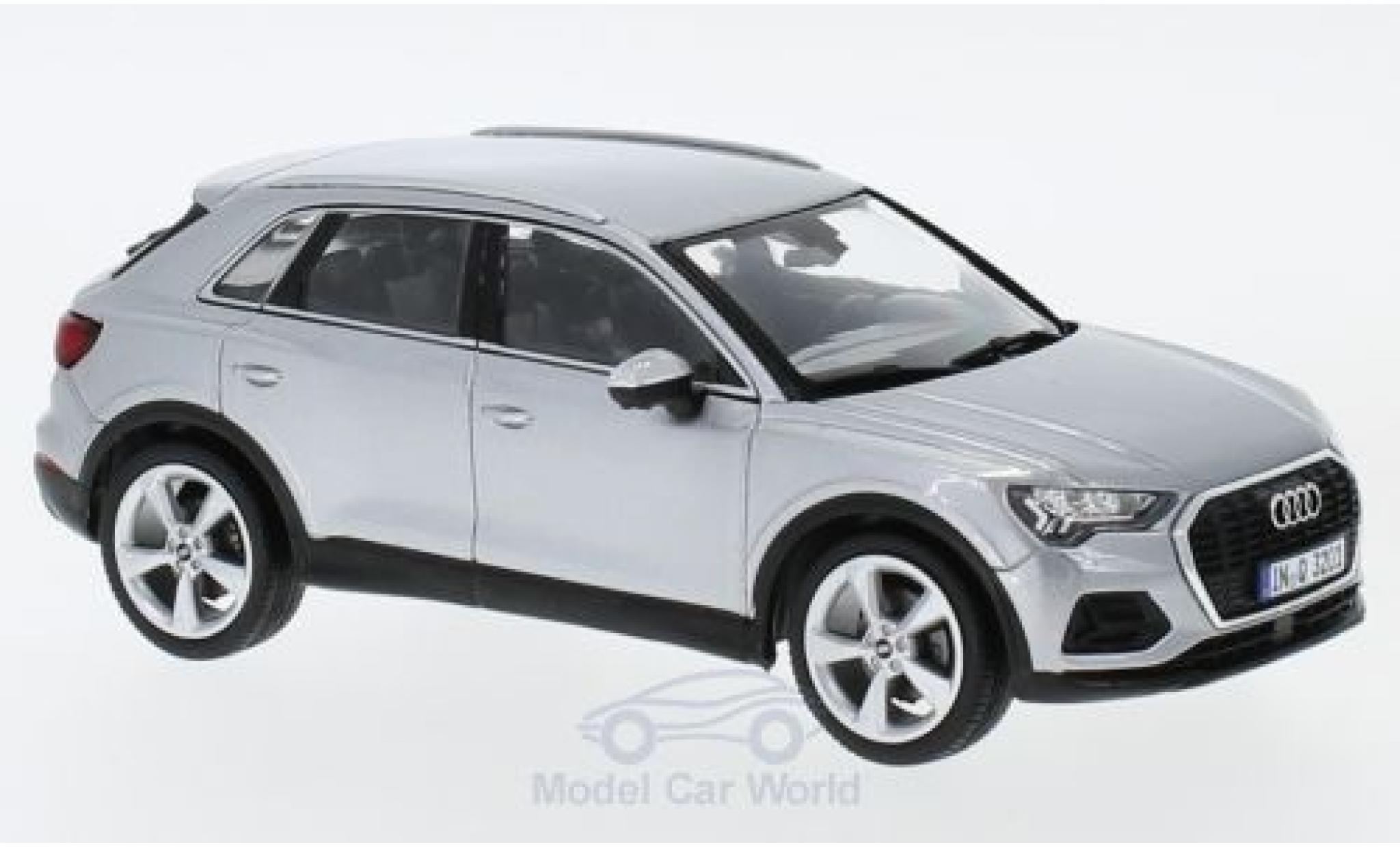 Audi Q3 1/43 Spark grijs modelauto