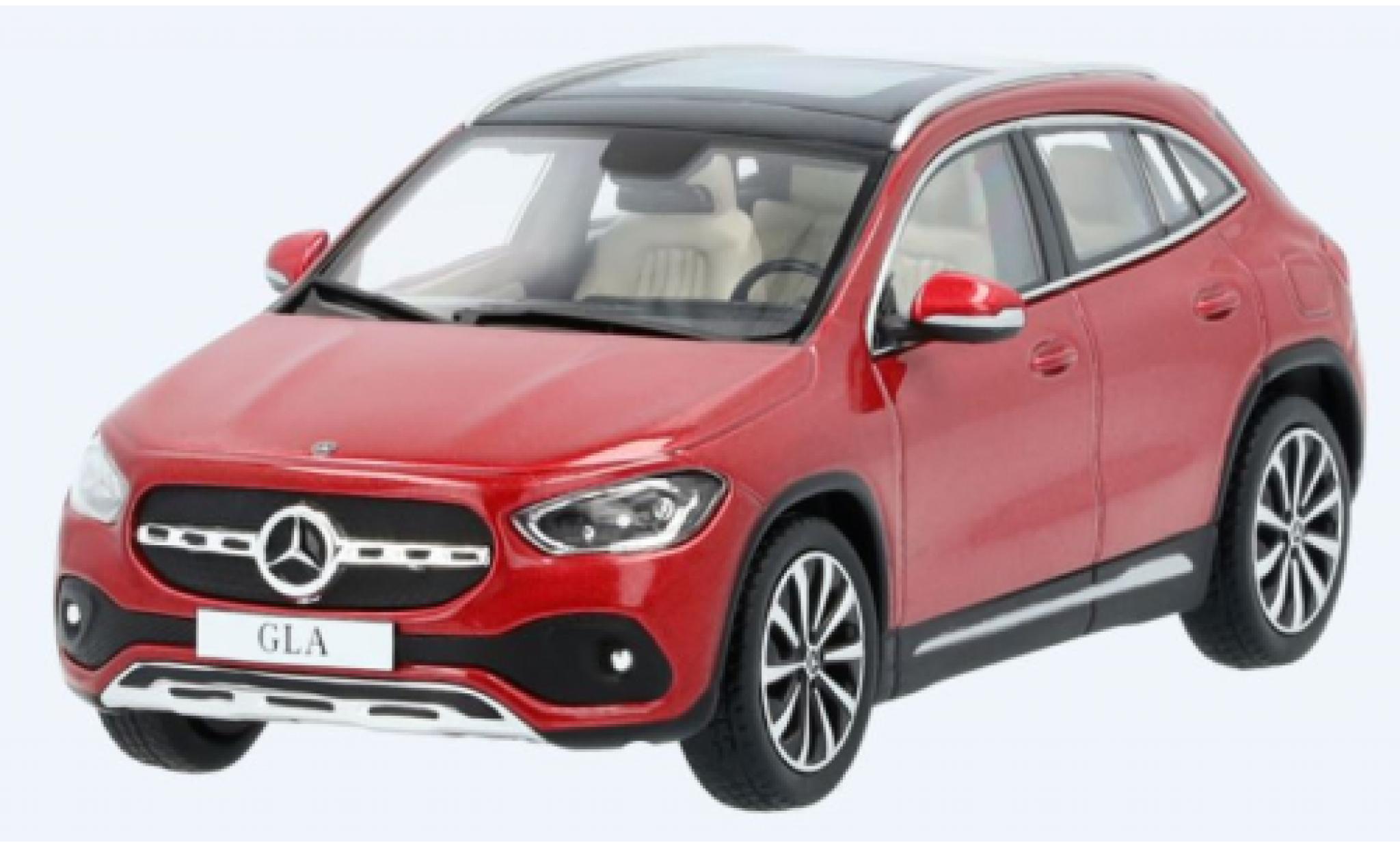 Mercedes Classe GLA 1/43 Spark GLA (H247) rood modelauto
