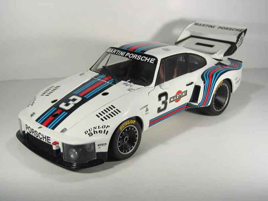 Porsche 935 1976 1/18 Exoto 1976 turbo 6h de dijon #3 martini modelauto