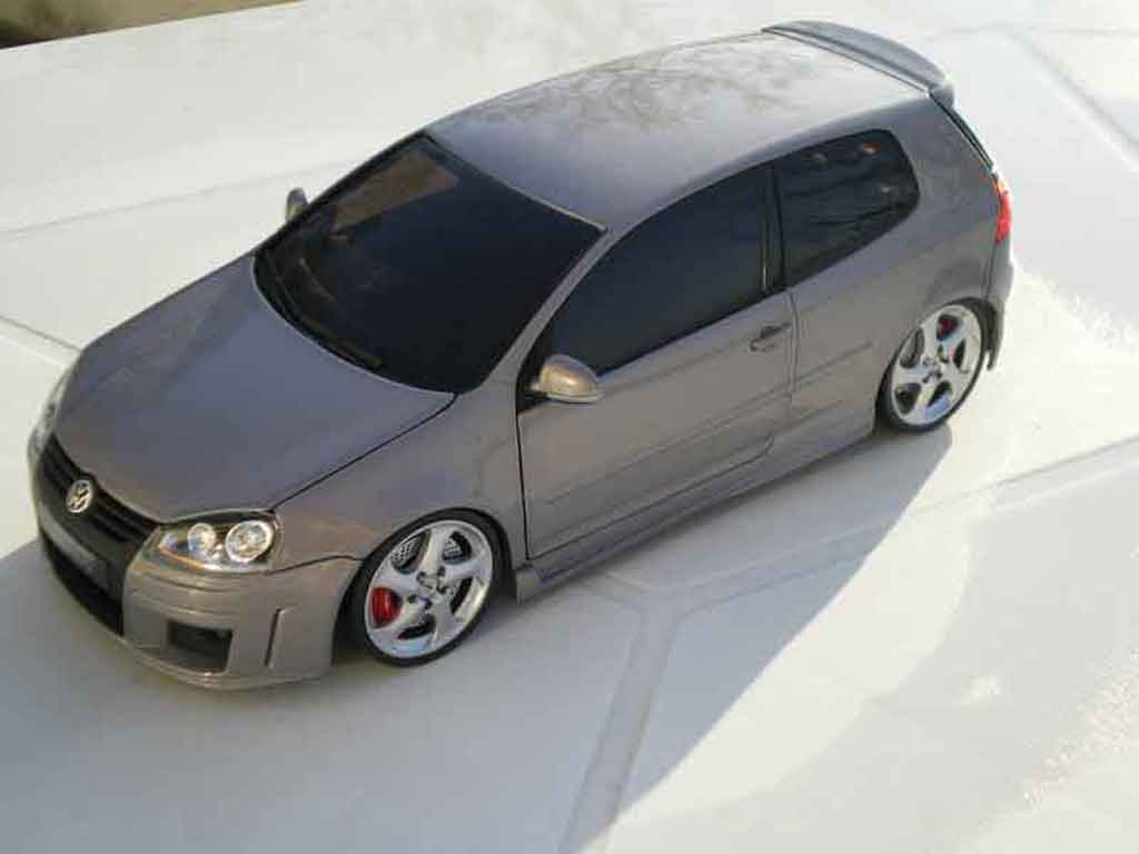 Volkswagen Golf GTI zender jantes porsche 1/18 Norev