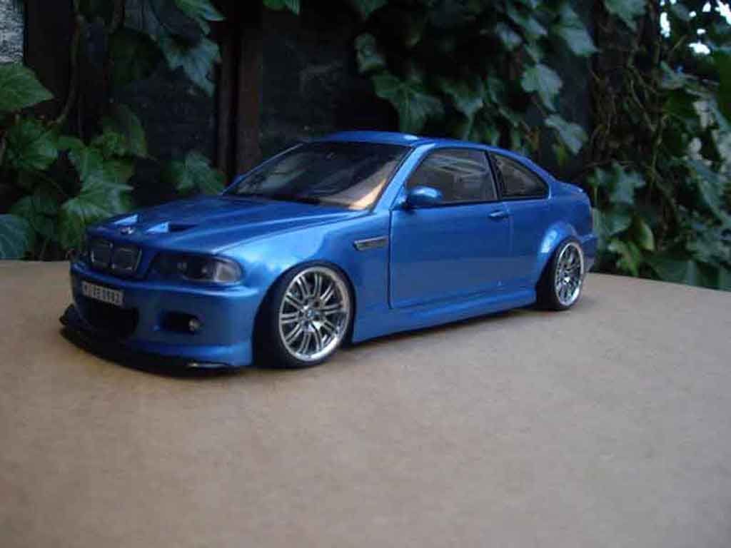 Bmw M3 coupe tuning E46 kit carrosserie blauw metallized 1/18 Autoart