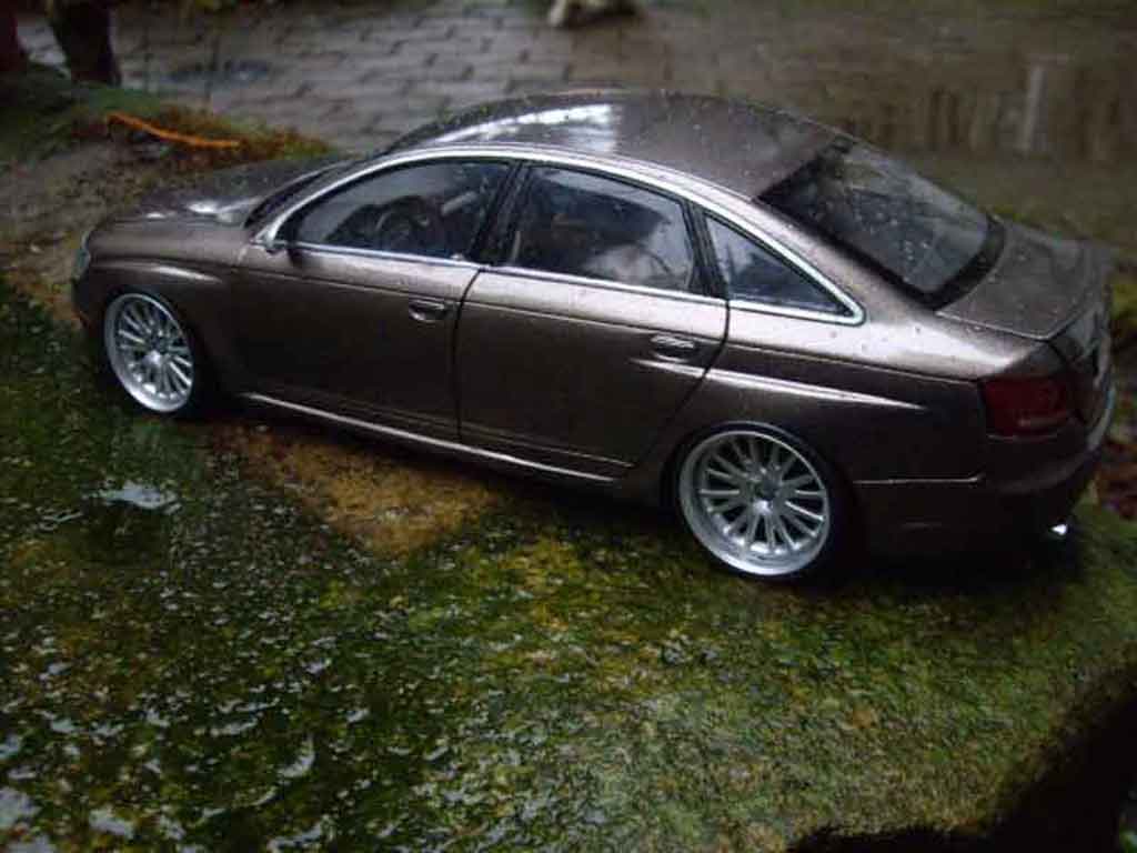 Audi A6 berline 3.2 v6 jantes 18 pouces 1/18 Norev