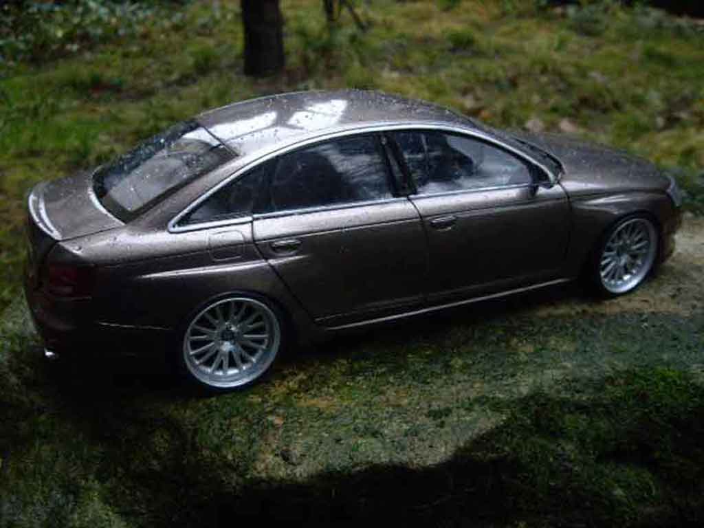 Audi A6 berline 3.2 v6 jantes 18 pouces 1/18 Norev
