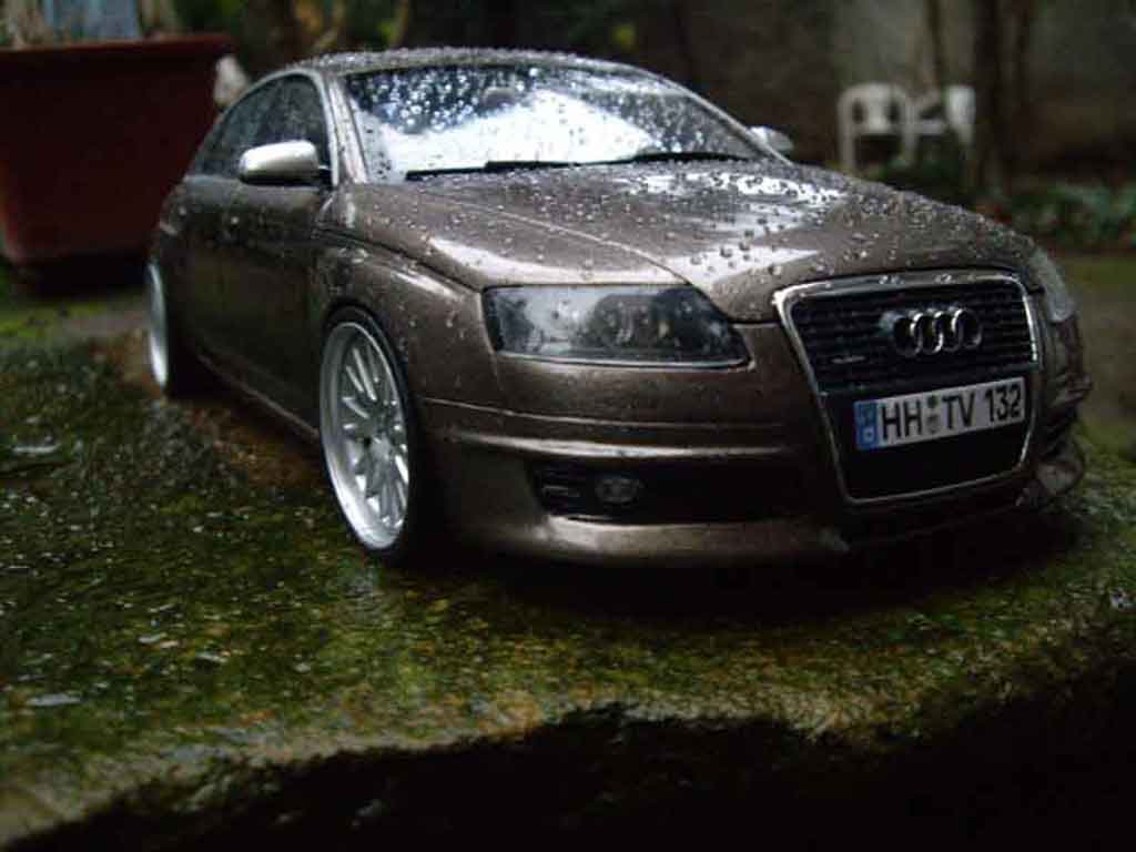 Audi A6 berline 3.2 v6 jantes 18 pouces 1/18 Norev