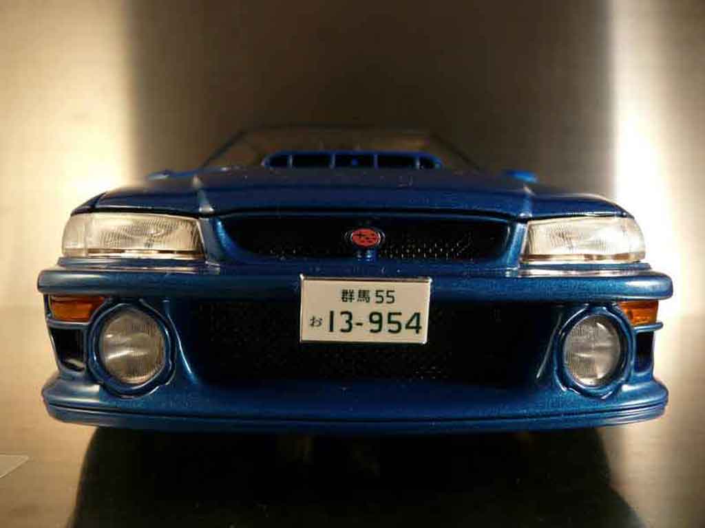 Subaru Impreza 22B tuning 1/18 Autoart