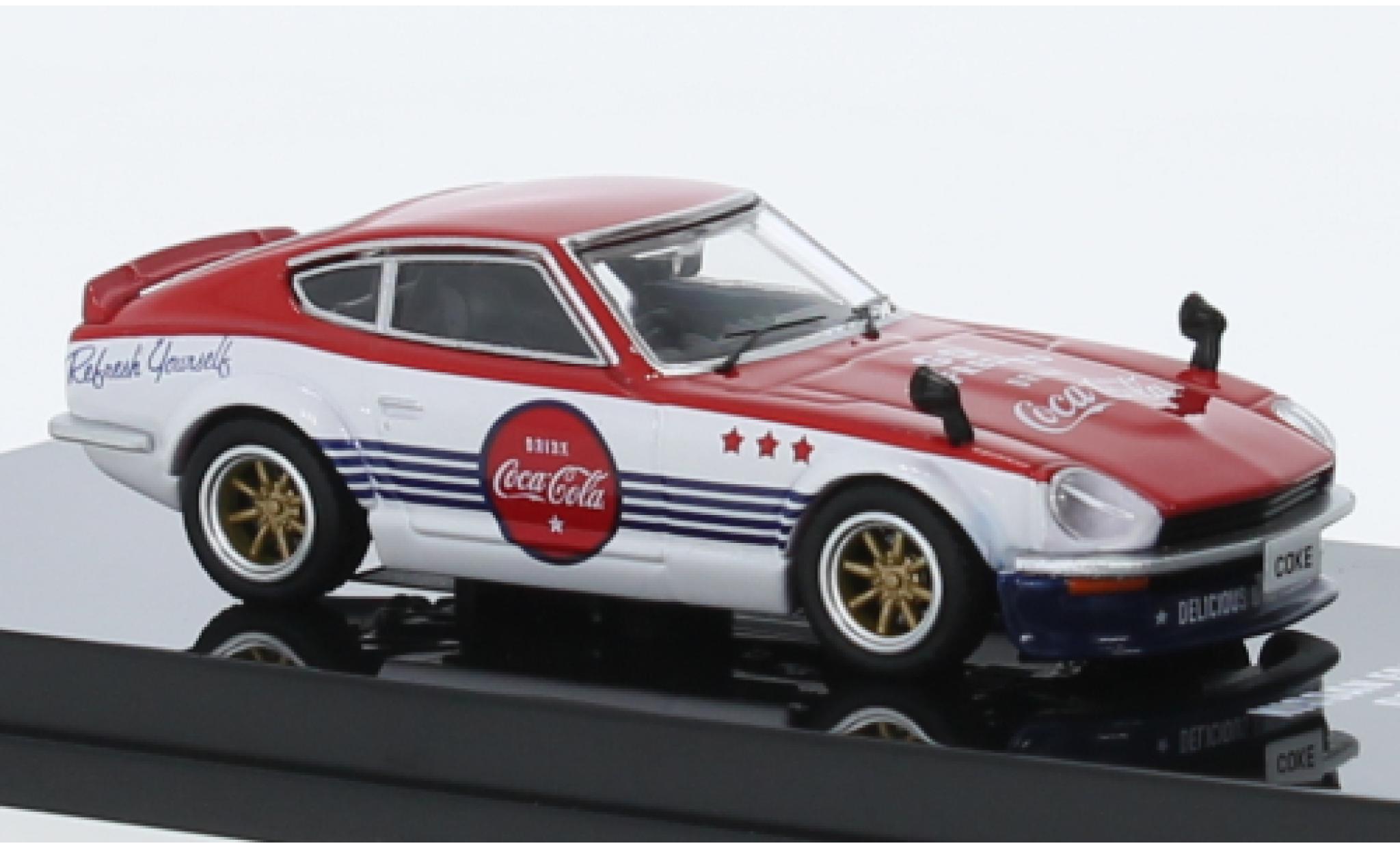 Nissan Fairlady Z 1/64 INNO64 (S30) RHD Coca Cola modelauto