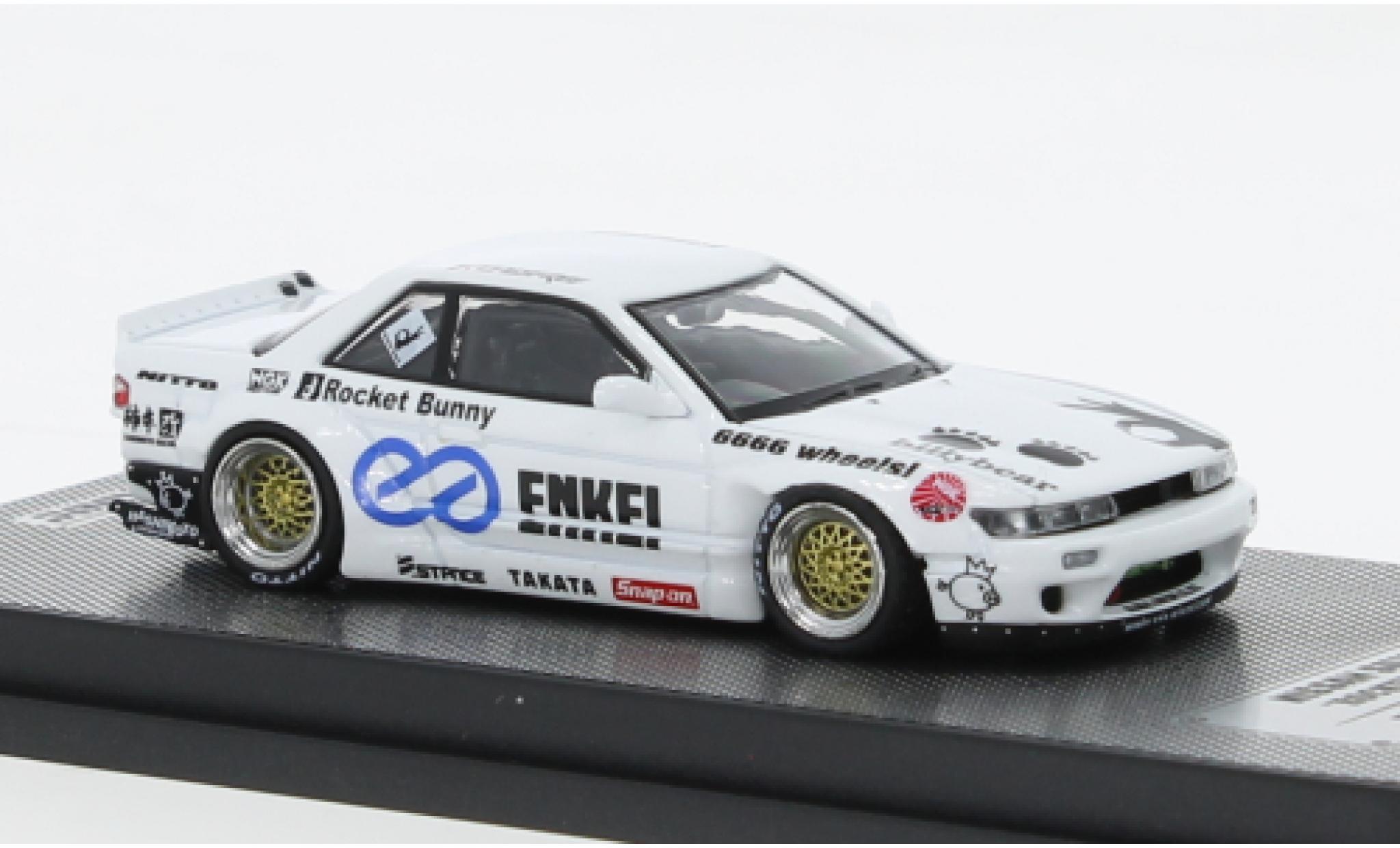 Nissan Silvia 1/64 INNO64 (S13) Pandem V2 wit RHD modelauto
