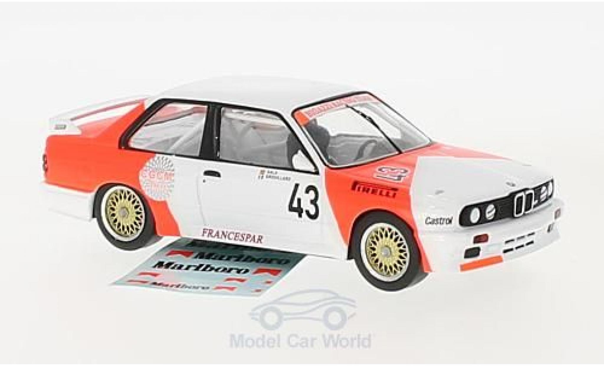 Bmw M3 E30 1/43 IXO (E30) No.43 Bigazzi Racing Team Marlboro WTCC 1987 mit Decals L.-P.Sala/O.Grouillard modelauto