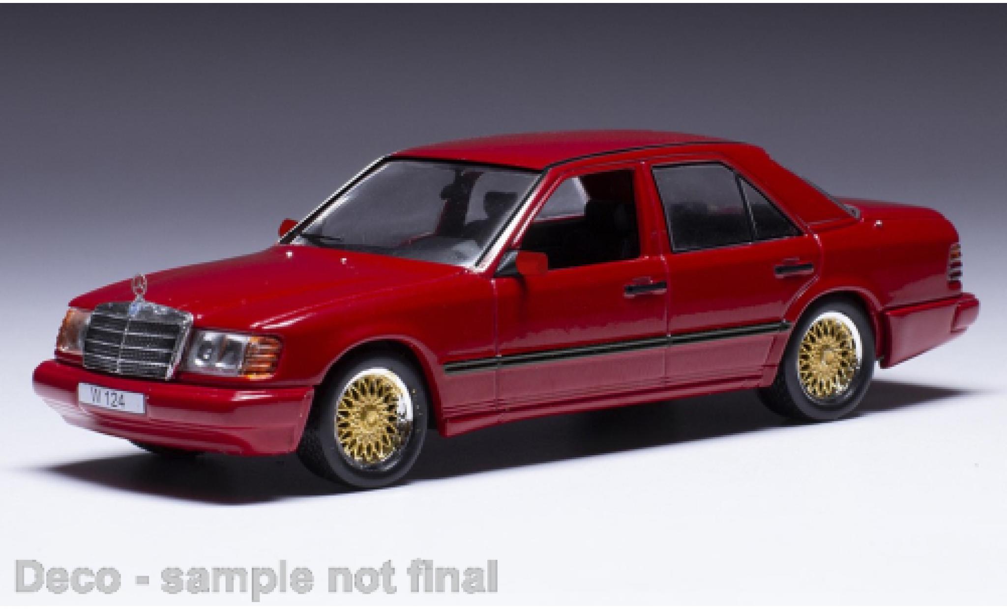 Mercedes CLA 1/43 IXO 300 E (W124) rood clair 1984 modelauto