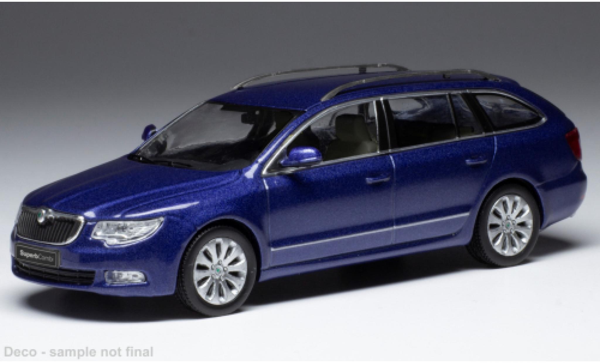 Skoda Superb 1/43 IXO II 3T metallic blauw 2008 modelauto