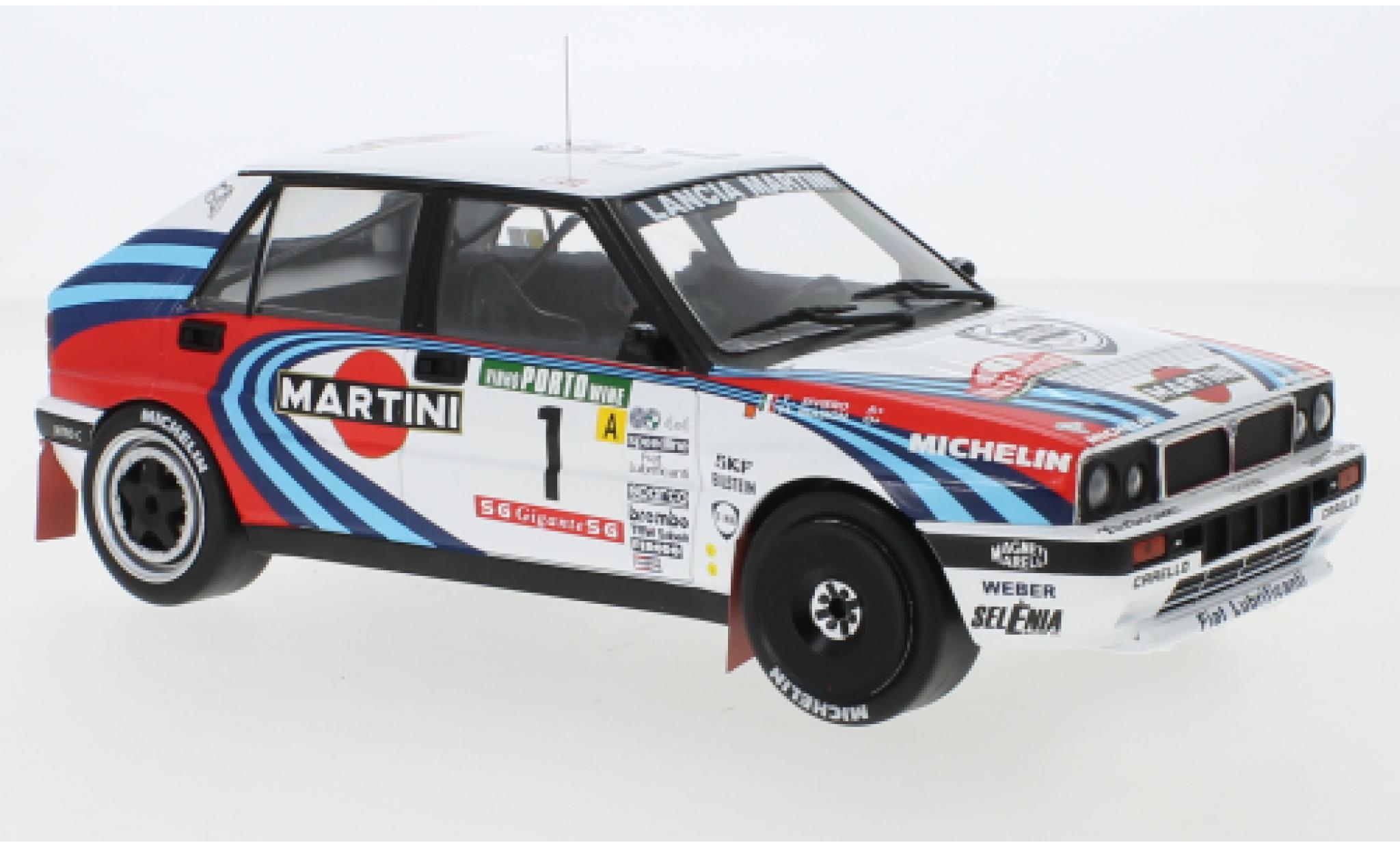 Lancia Delta 1/18 IXO Integrale 16V No.1 Martini Rallye WM Rally Portugal 1990 M.Biasion/T.Siviero modelauto