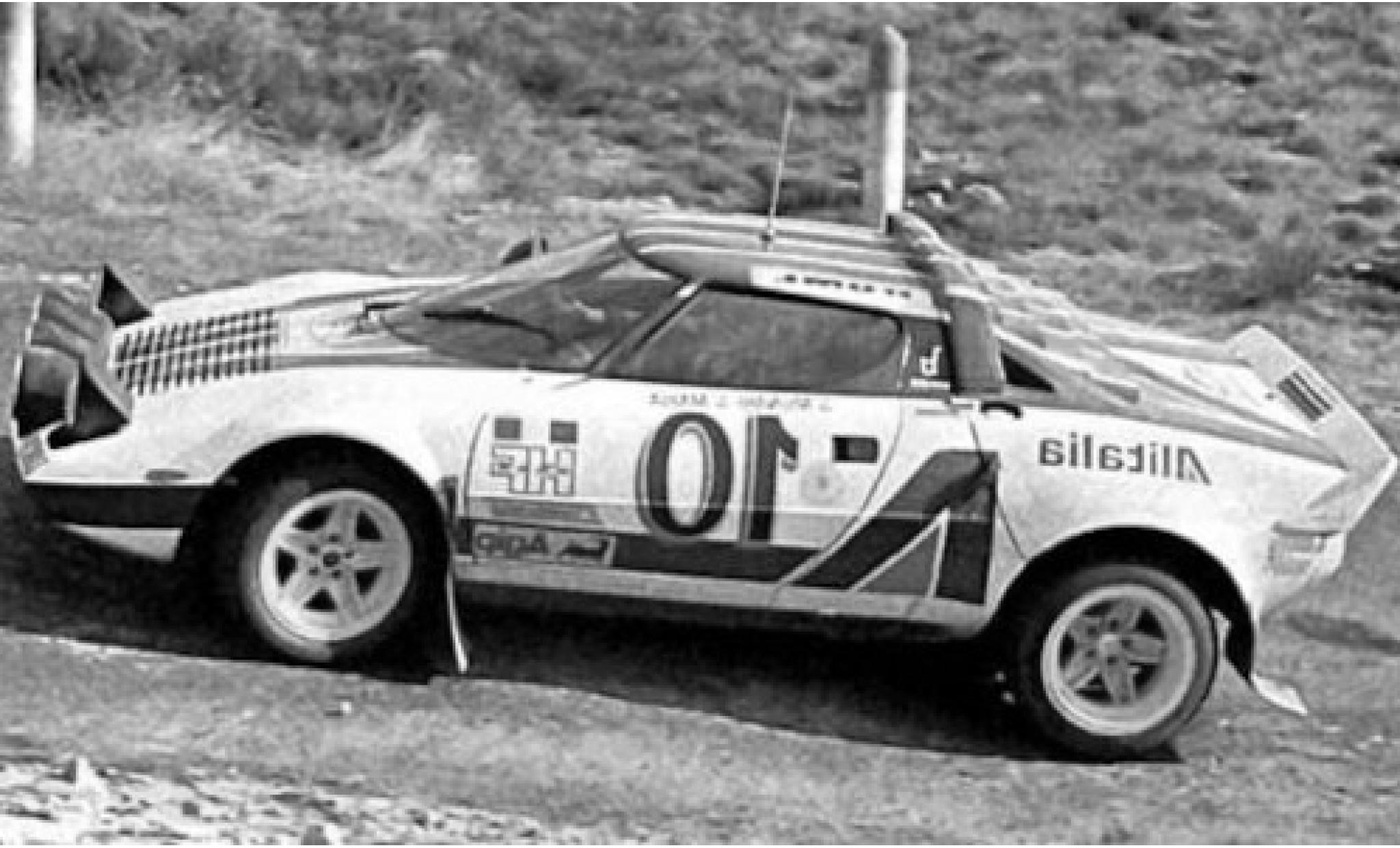 Lancia Stratos 1/43 IXO HF No.10 Alitalia Racing Team Alitalia Rallye Monte Carlo 1976 S.Munari/S.Maiga modelauto