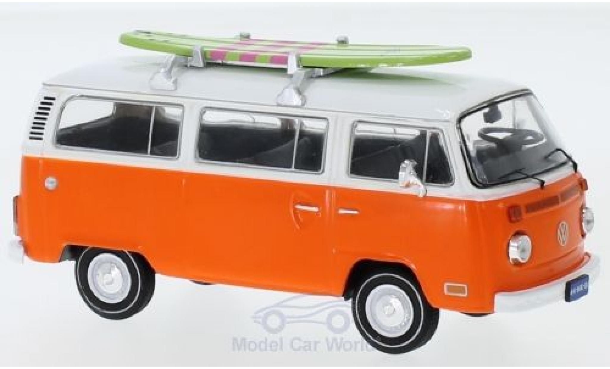 Volkswagen T2 1/43 IXO Bus oranje/wit 1975 mit Surfboard modelauto