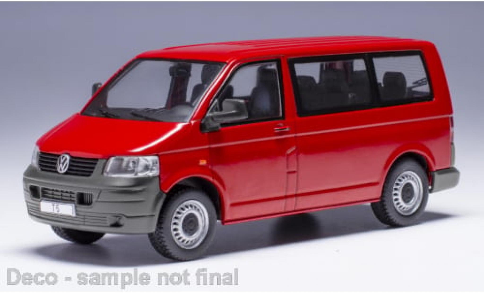 Volkswagen T5 1/43 IXO rood 2003 1:43 modelauto