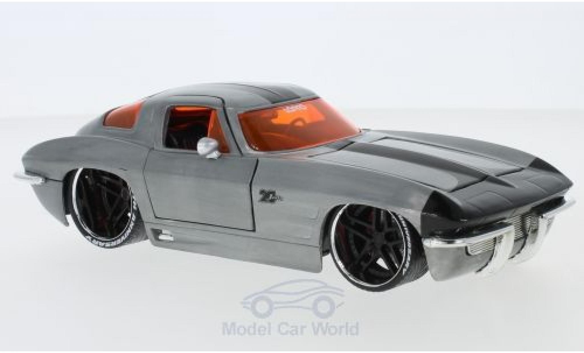 Chevrolet Corvette 1/24 Jada Toys Sting Ray grijs/zwart 1963 modelauto