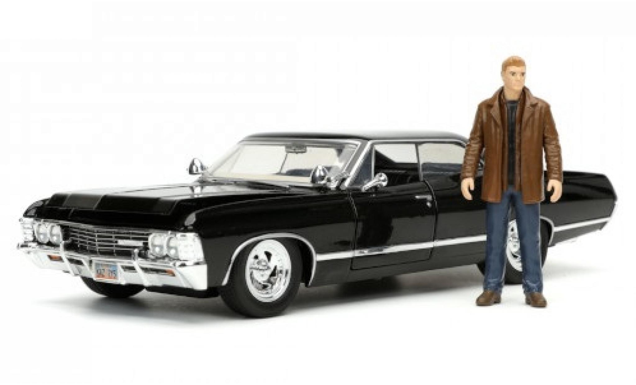 Chevrolet Impala 1/24 Jada Toys Sport Sedan Supernatural 1967 mit Figur modelauto