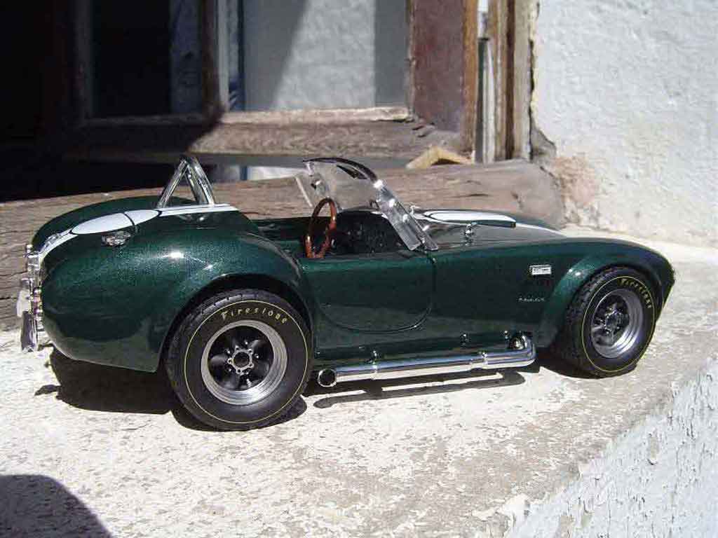 AC Cobra shelby 427 s/c groen jantes gmp 1/18 Yat Ming