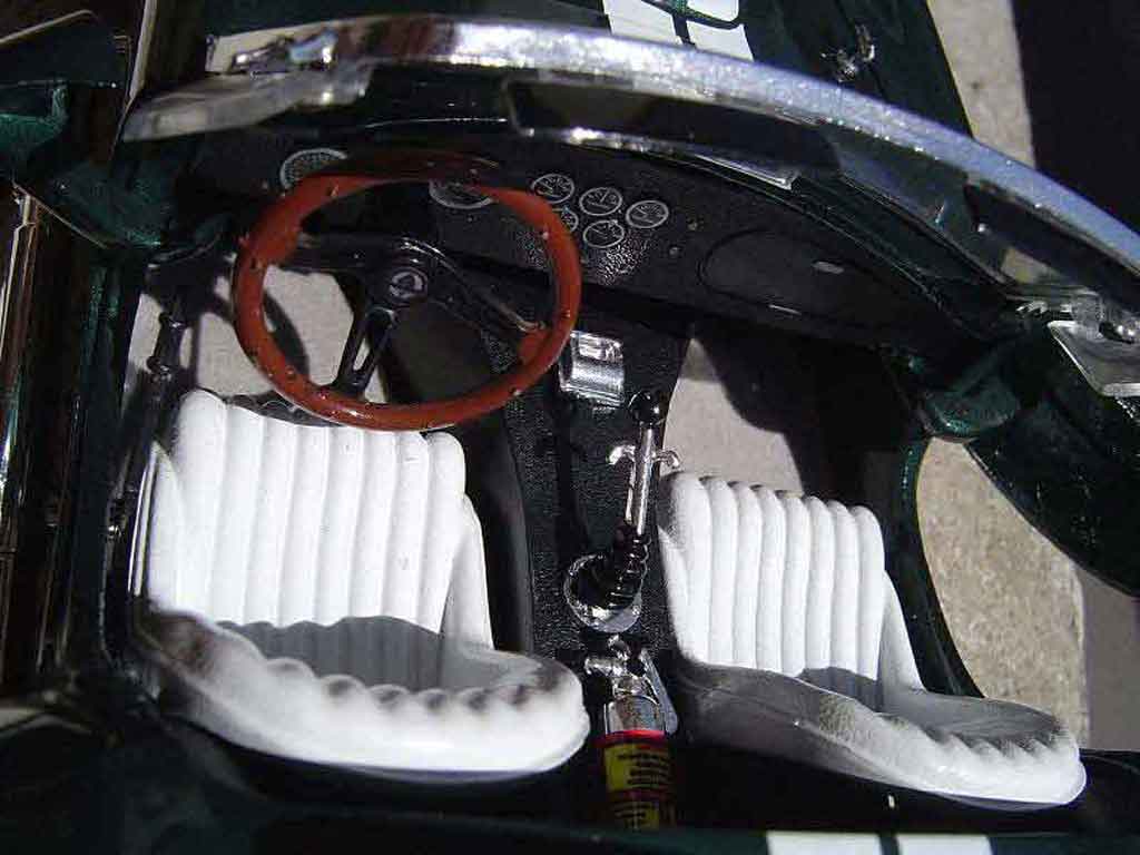 AC Cobra shelby 427 s/c groen jantes gmp 1/18 Yat Ming