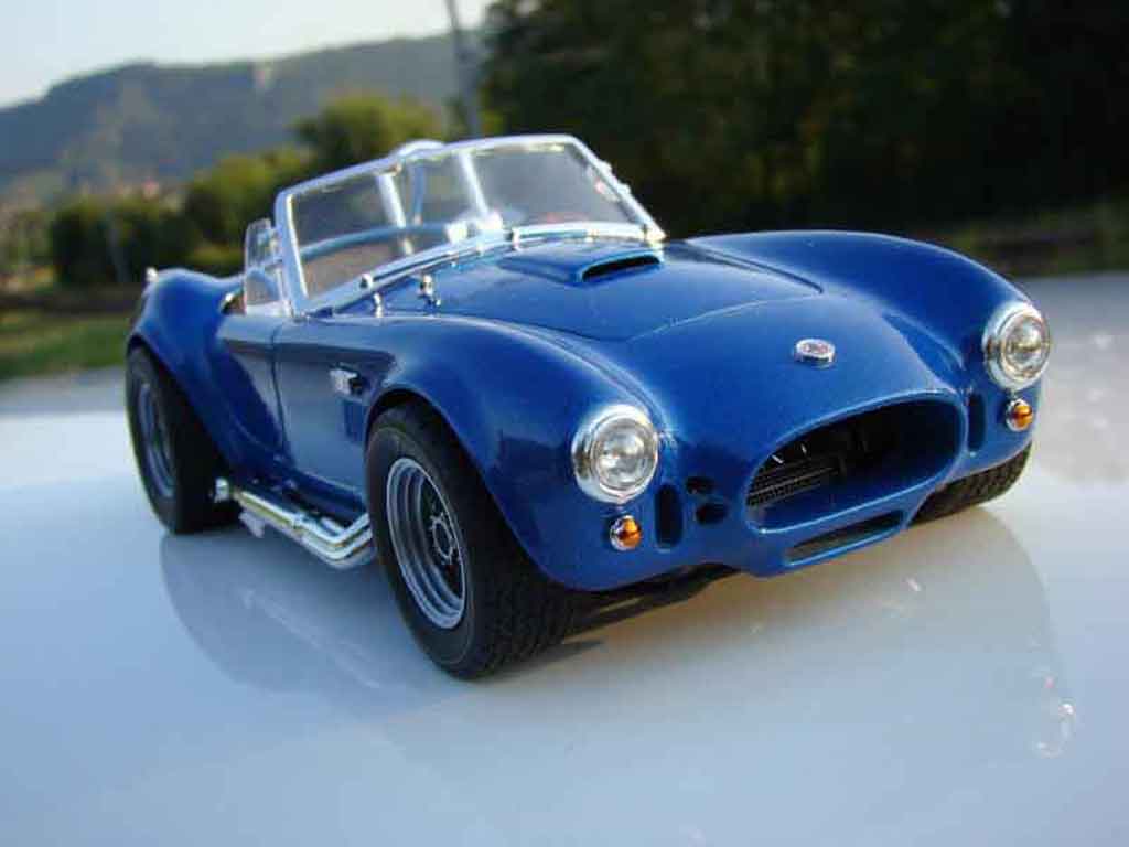 Shelby Ac Cobra 1/18 Road Signature 427 s/c blauw jantes gmp modelauto
