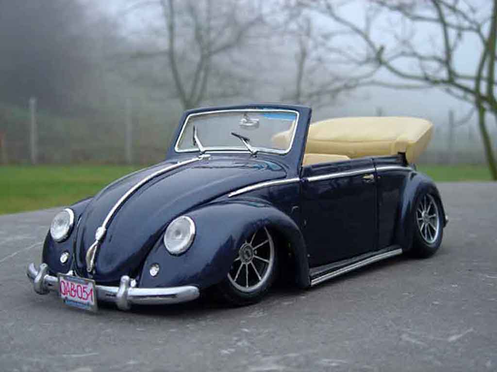 Volkswagen Kafer Base Coccinelle Cabriolet 51 resto-cal 1/18 Solido