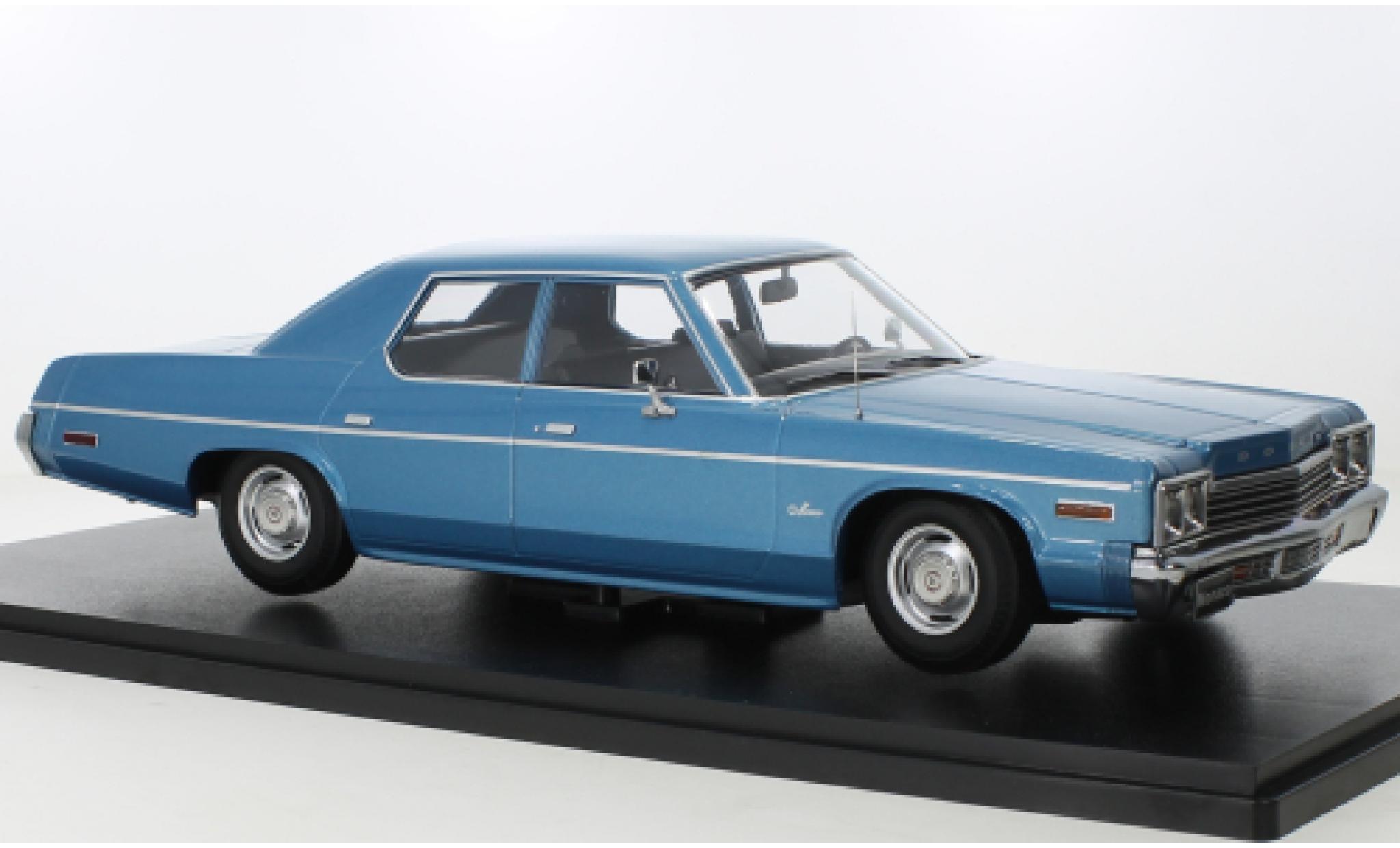 Dodge Monaco 1/18 KK Scale metallic blauw 1974 modelauto