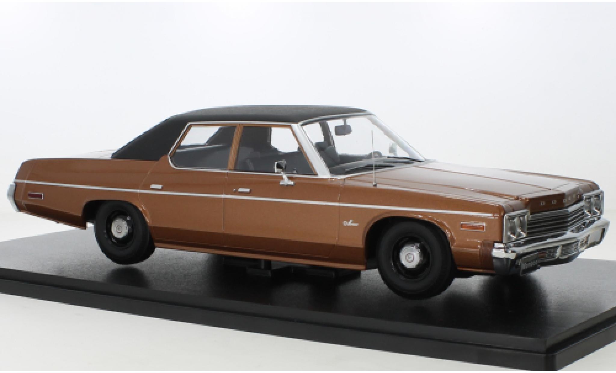 Dodge Monaco 1/18 KK Scale metallic bruin/zwart 1974 modelauto