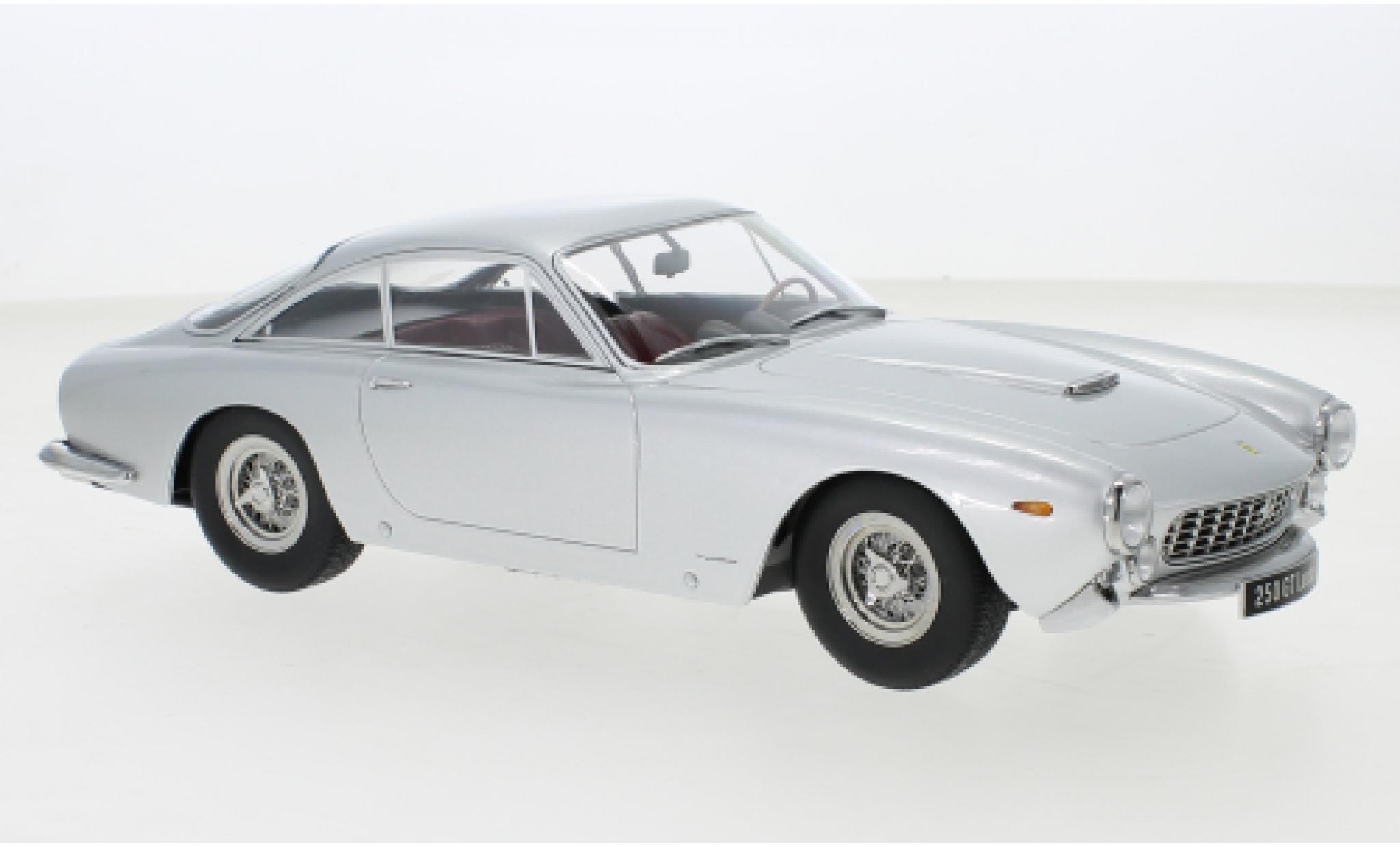 Ferrari 250 1/18 KK Scale GT Lusso grijs 1962 modelauto
