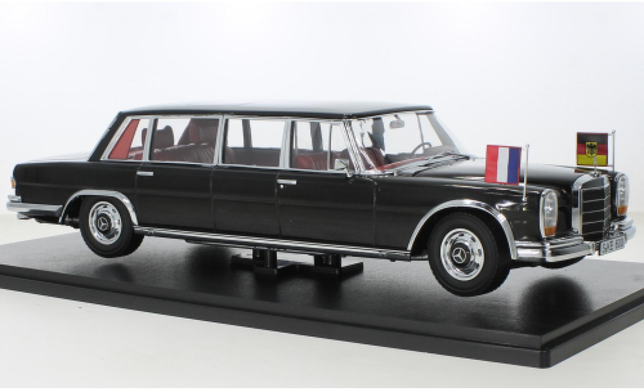 Mercedes 600 1/18 KK Scale (W100) Pullman metallic zwart Brandt/Pompidou 1964 modelauto
