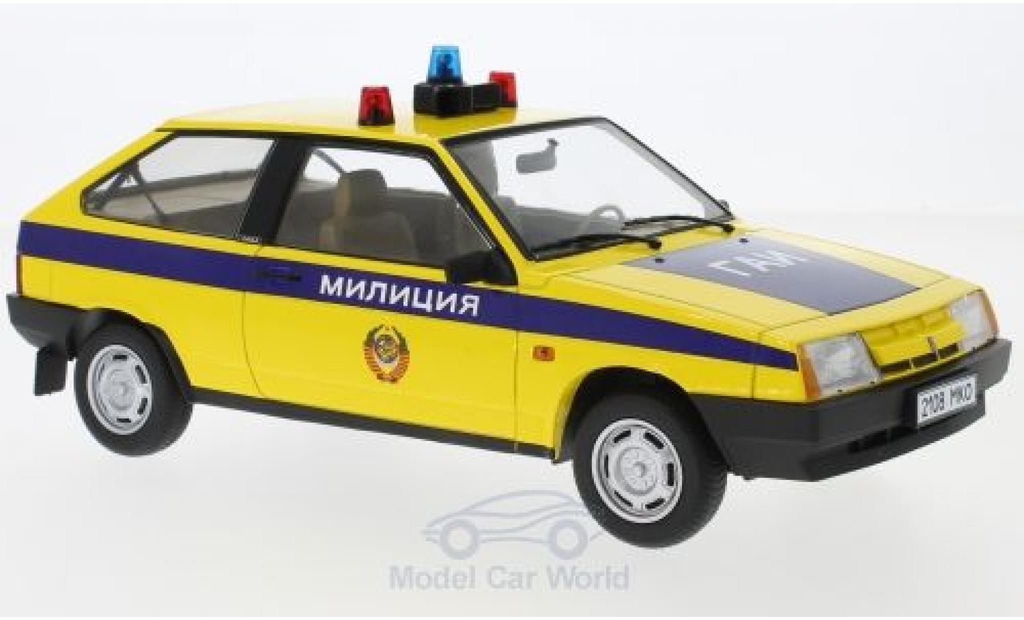 Lada Samara 1/18 KK Scale geel/blauw Politie SU Milizija 1984 modelauto