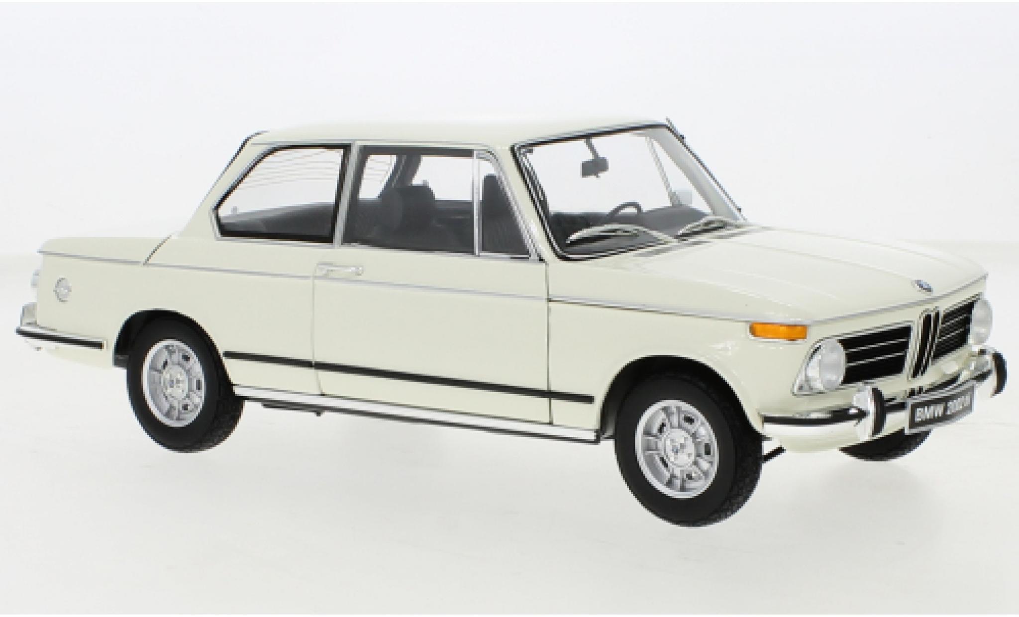 Bmw 2002 1/18 Kyosho Tii wit modelauto