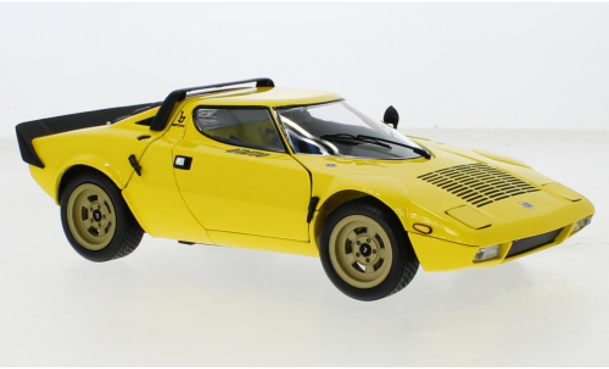 Lancia Stratos 1/18 Kyosho HF geel modelauto