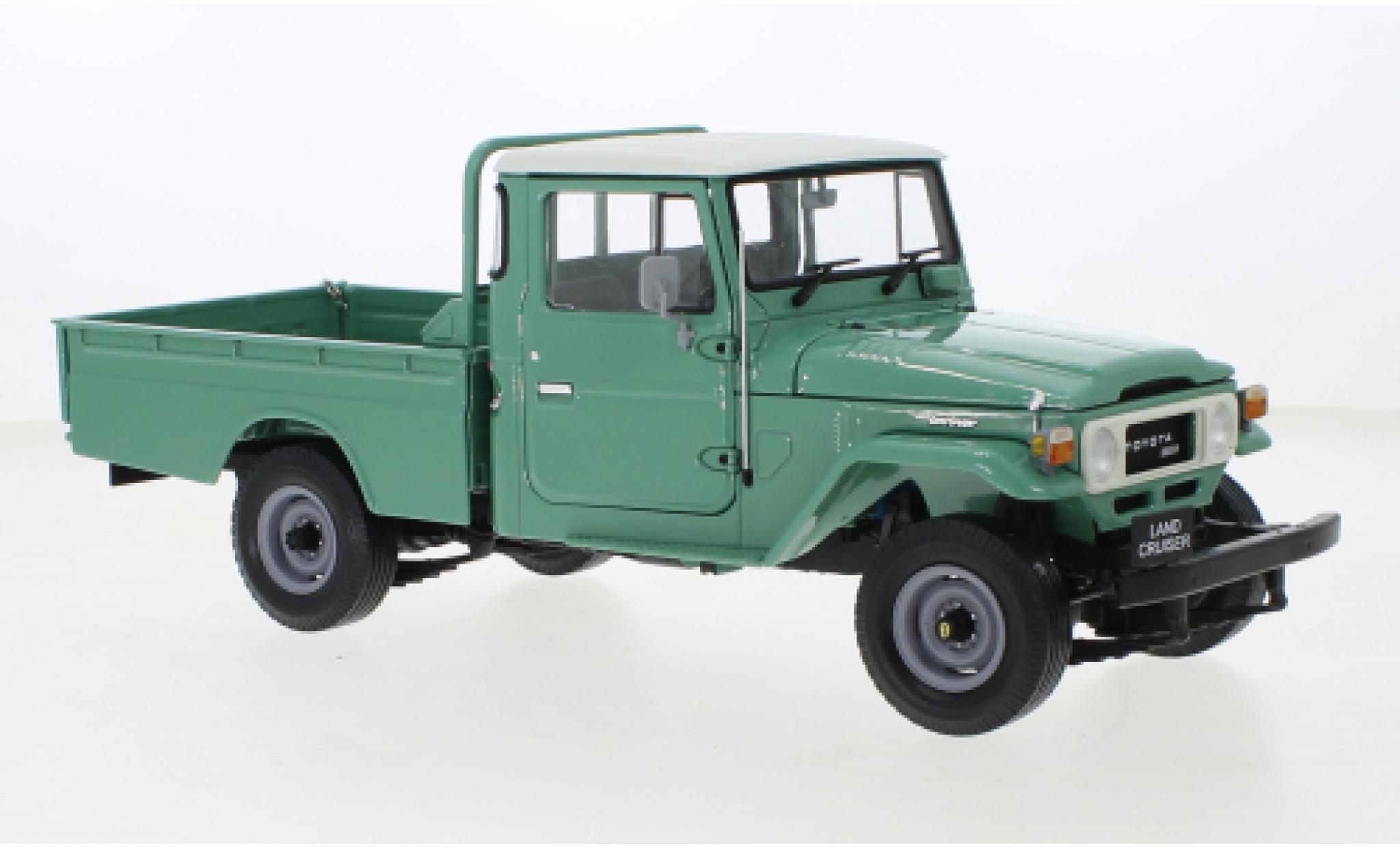 Toyota Land Cruiser 1/18 Kyosho 40 Pick Up groen modelauto