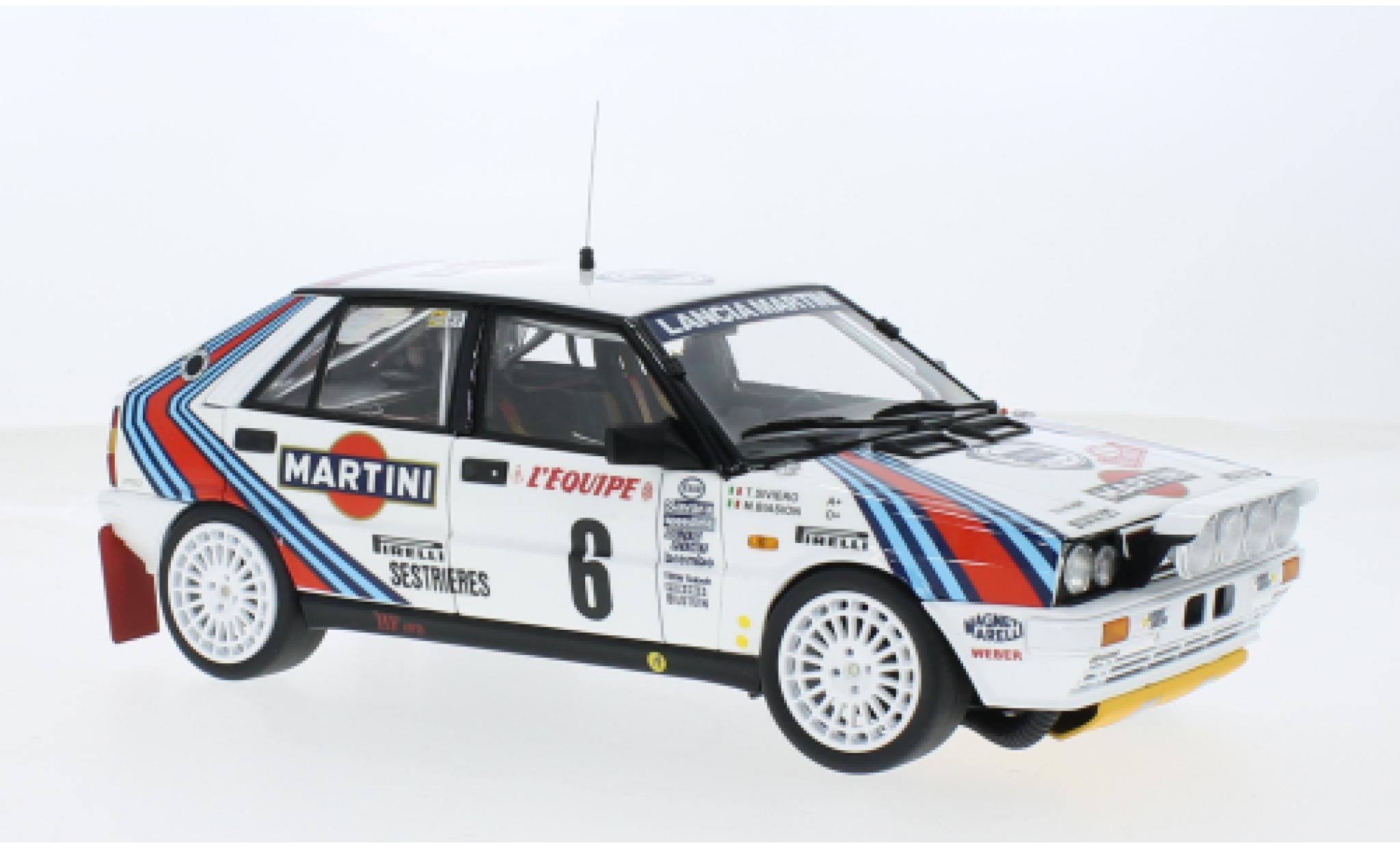 Lancia Delta 1/18 Kyosho HF 4WD No.6 Martini Rallye WM Rallye Monte Carlo 1987 1:18 modelauto