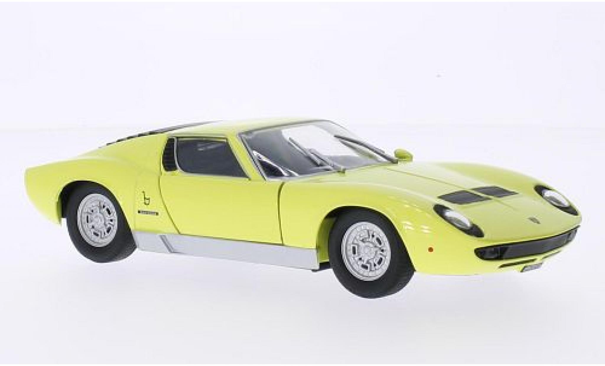 Lamborghini Miura 1/24 Motormax P400 S geel 1:24 modelauto
