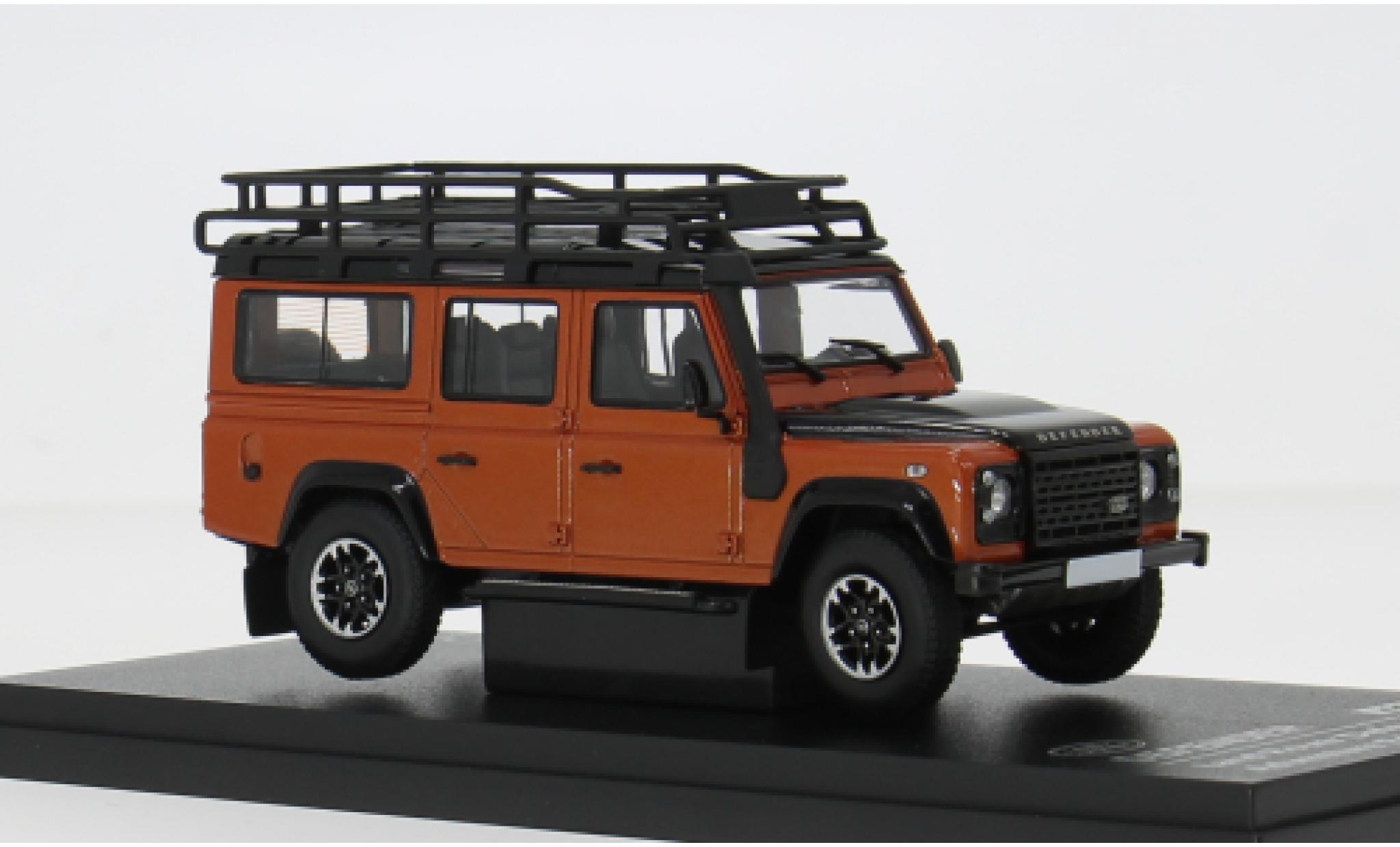 Land Rover Defender 1/43 Almost Real 110 Adventure oranje 2015 1:43 modelauto