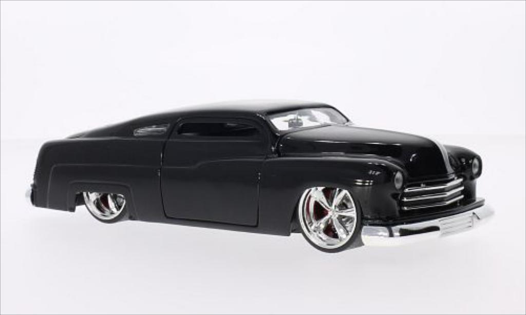 Lincoln Mercury 1/24 Jada Toys Tuning zwart 1951 modelauto