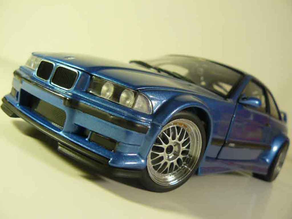 Bmw M3 coupe GTR E36 blauw estoril 1/18 Ut Models