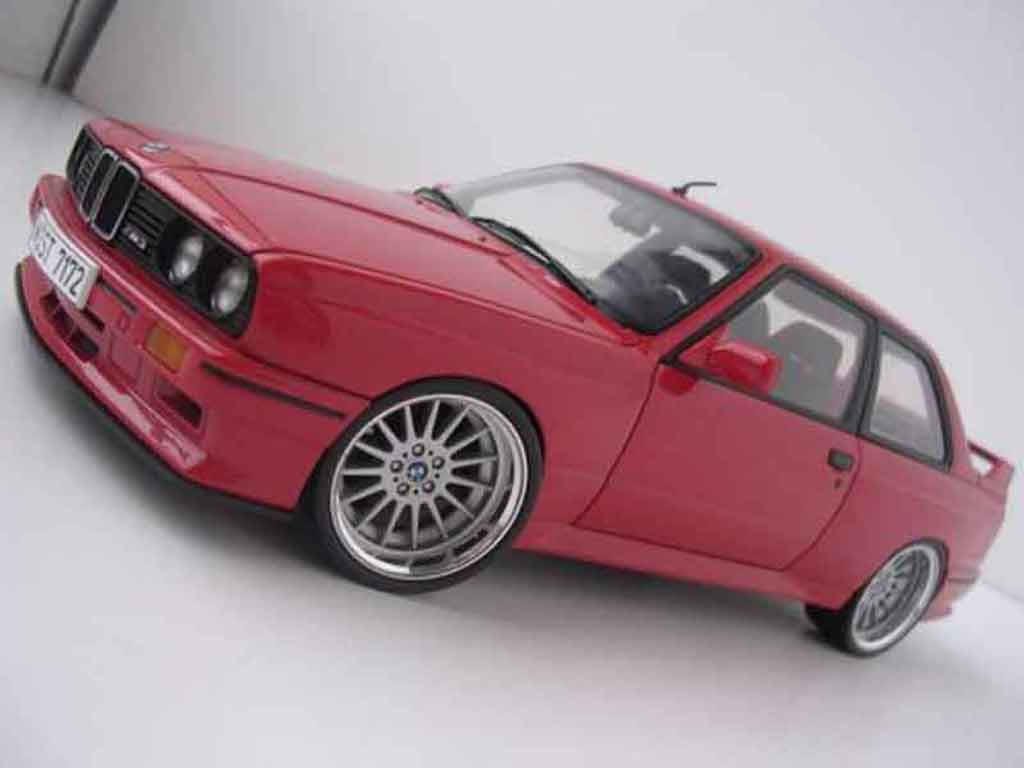 Bmw M3 E30 1/18 Autoart Alpina E30 jantes chromees modelauto