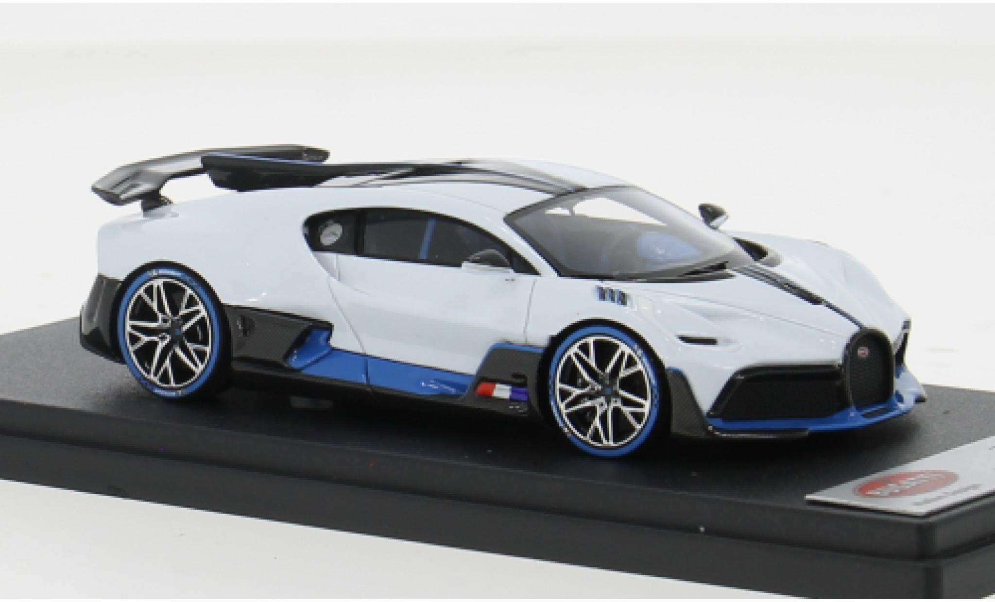 Bugatti Divo 1/43 Look Smart zwart 2018 1:43 modelauto