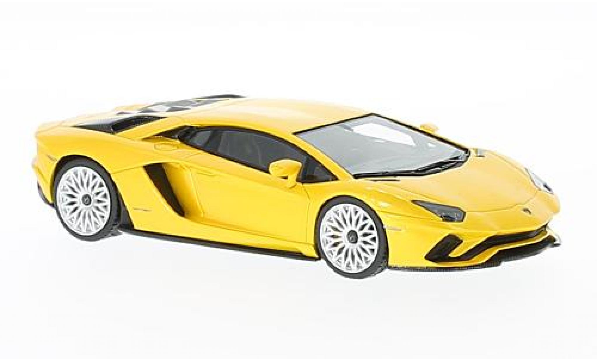 Lamborghini Aventador 1/43 Look Smart S metallic geel modelauto