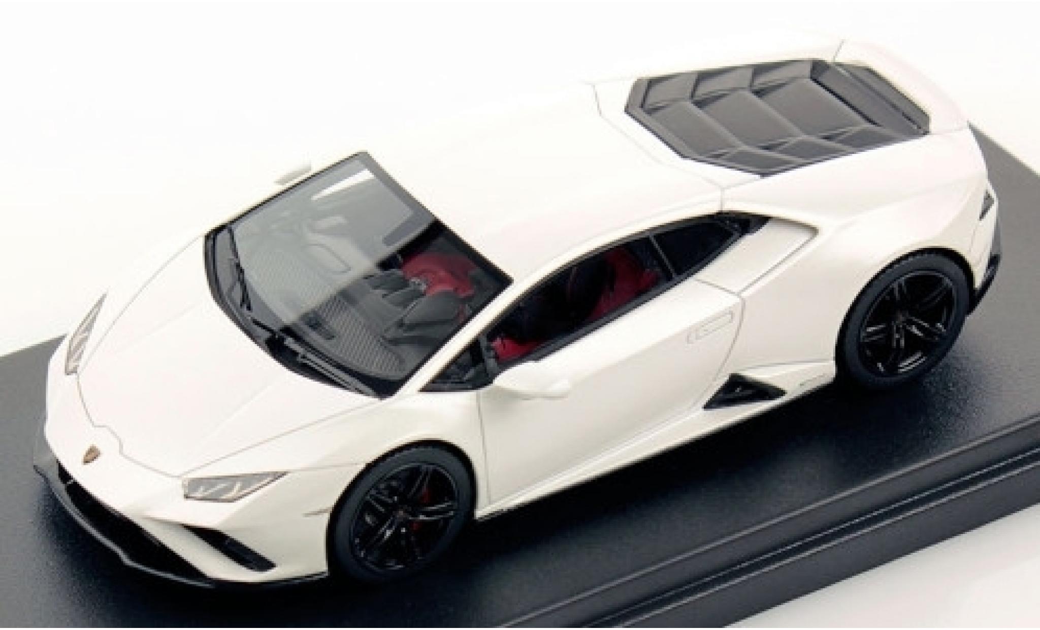 Lamborghini Huracan 1/43 Look Smart Evo RWD matt-wit modelauto